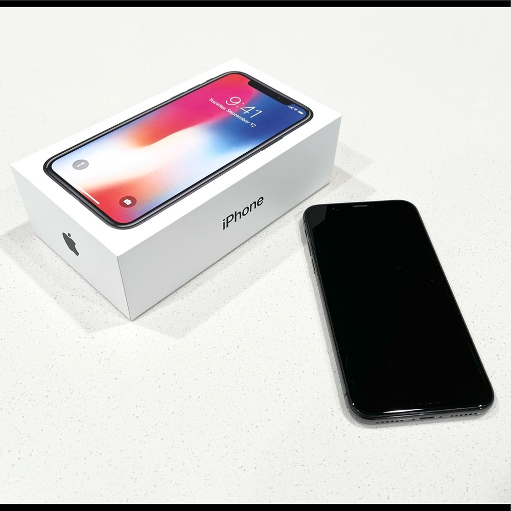 Apple iPhone X 64GB (TMobile)-Space Gray A1901 (GMS)